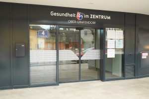 Eingangsbereich Gesundheitszentrum Ober-Grafendorf